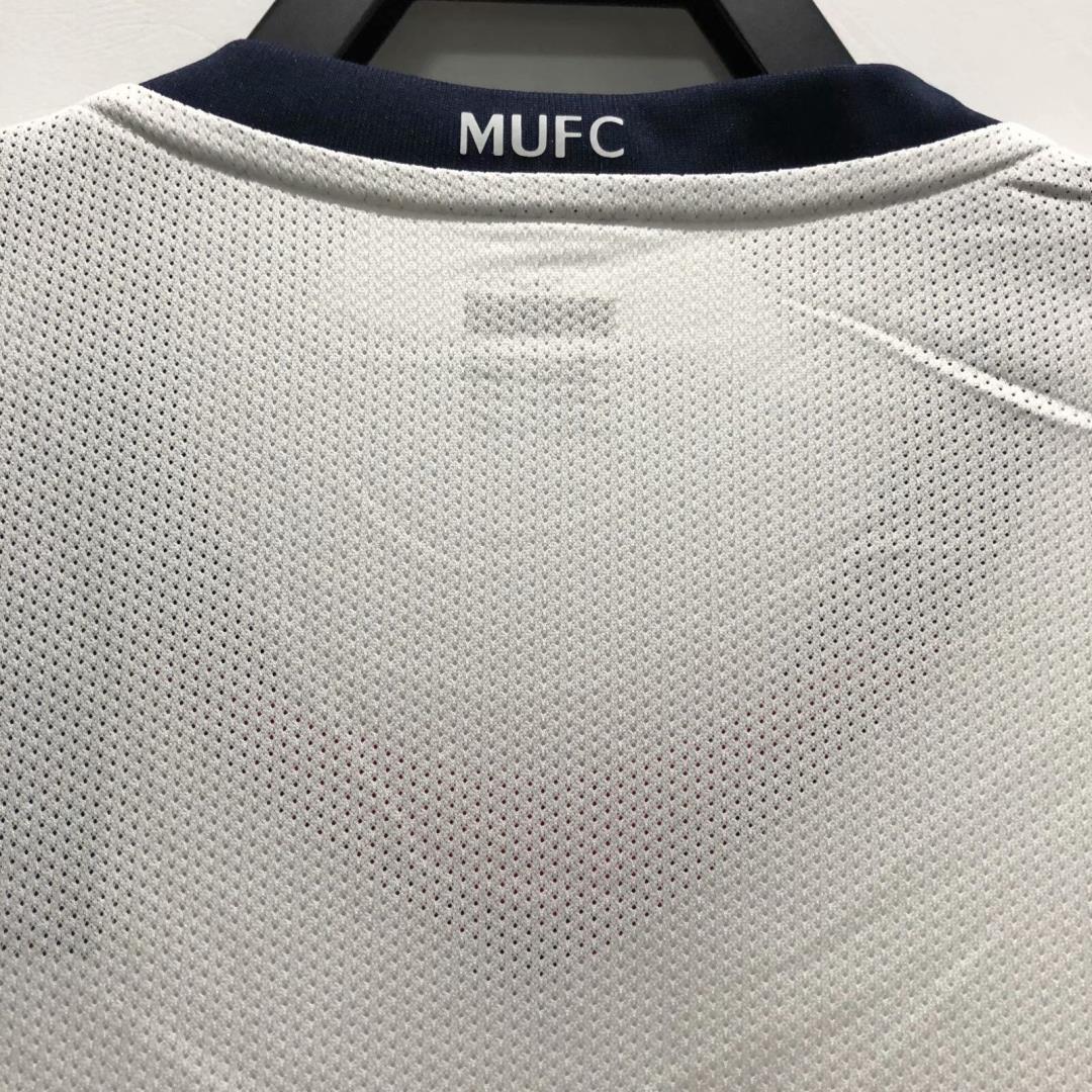 MANCHESTER UNITED - MAILLOT EXTÉRIEUR MANCHES LONGUES RETRO 08/09