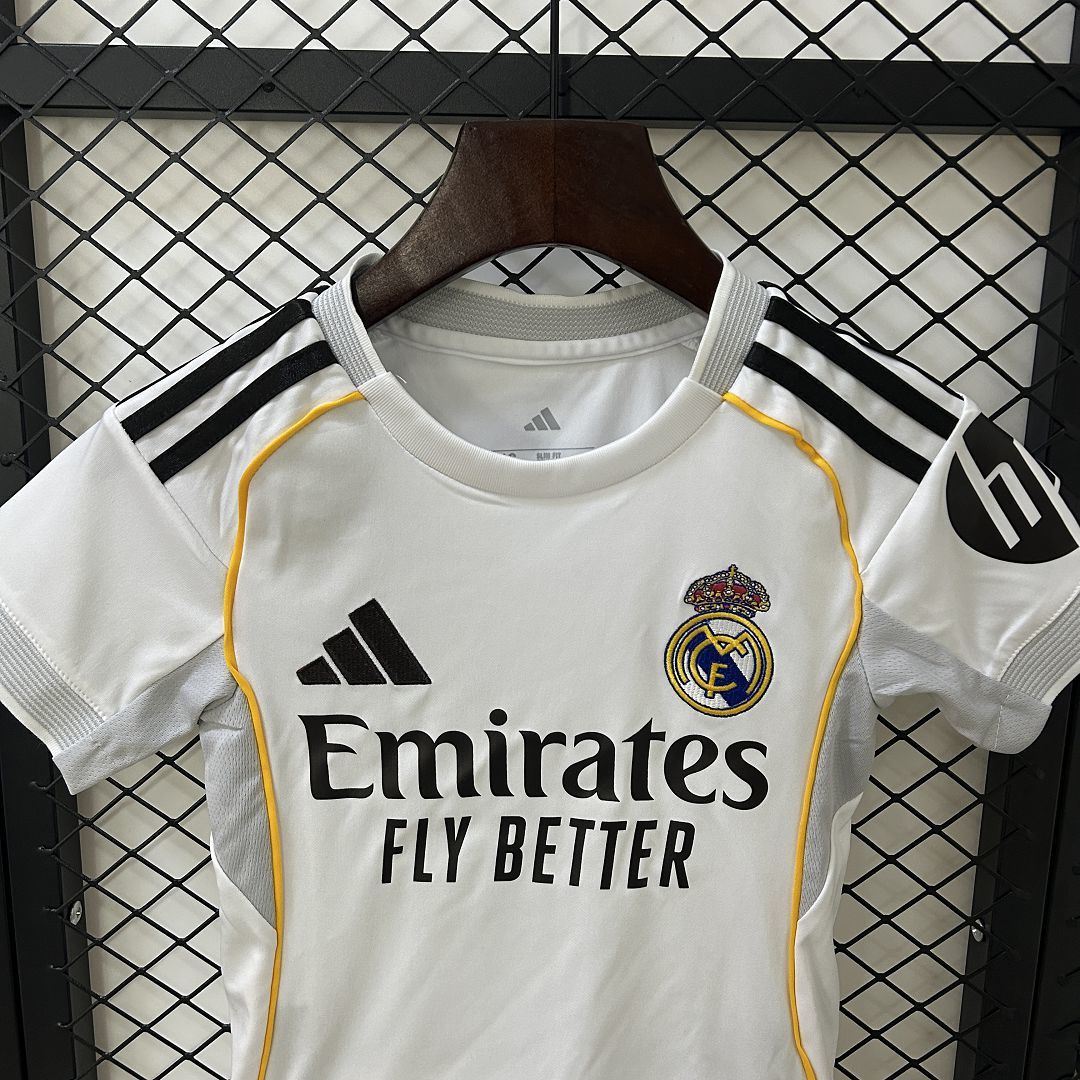 REAL MADRID - ENSEMBLE ENFANT DOMICILE 25/26
