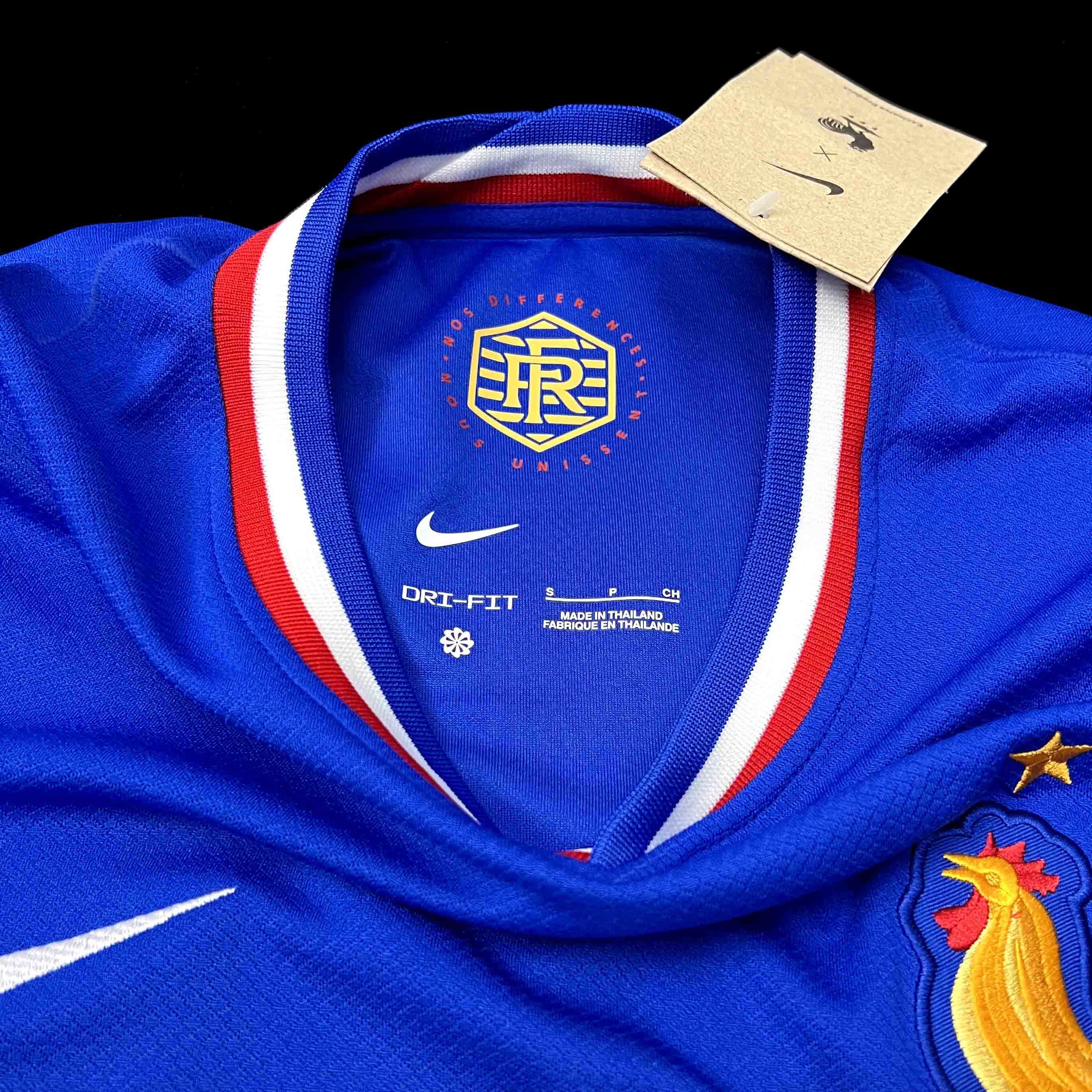 FRANCE - MAILLOT DOMICILE 2024