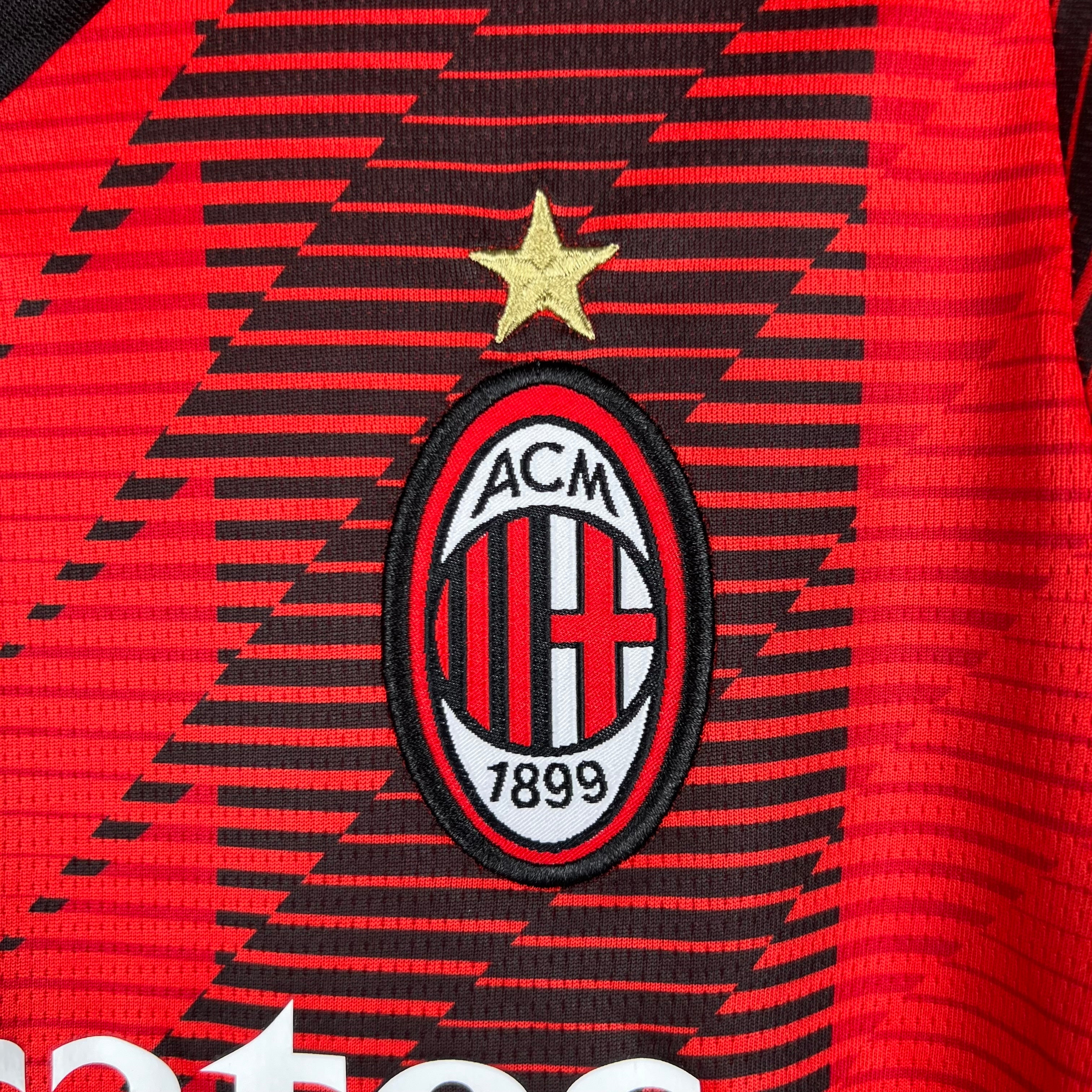 AC MILAN - ENSEMBLE ENFANT DOMICILE 23/24