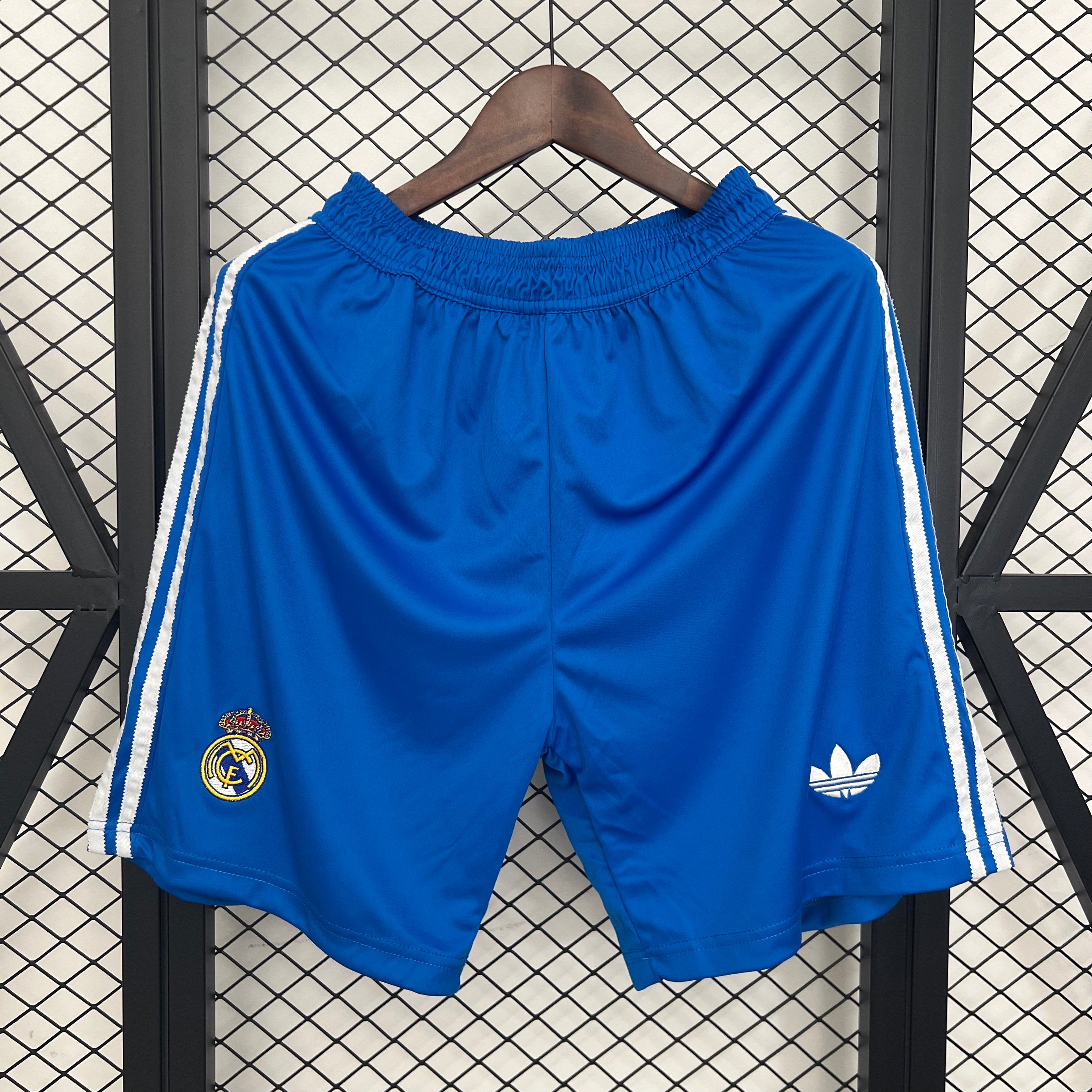 REAL MADRID - SHORT EXTÉRIEUR THIRD 25/26