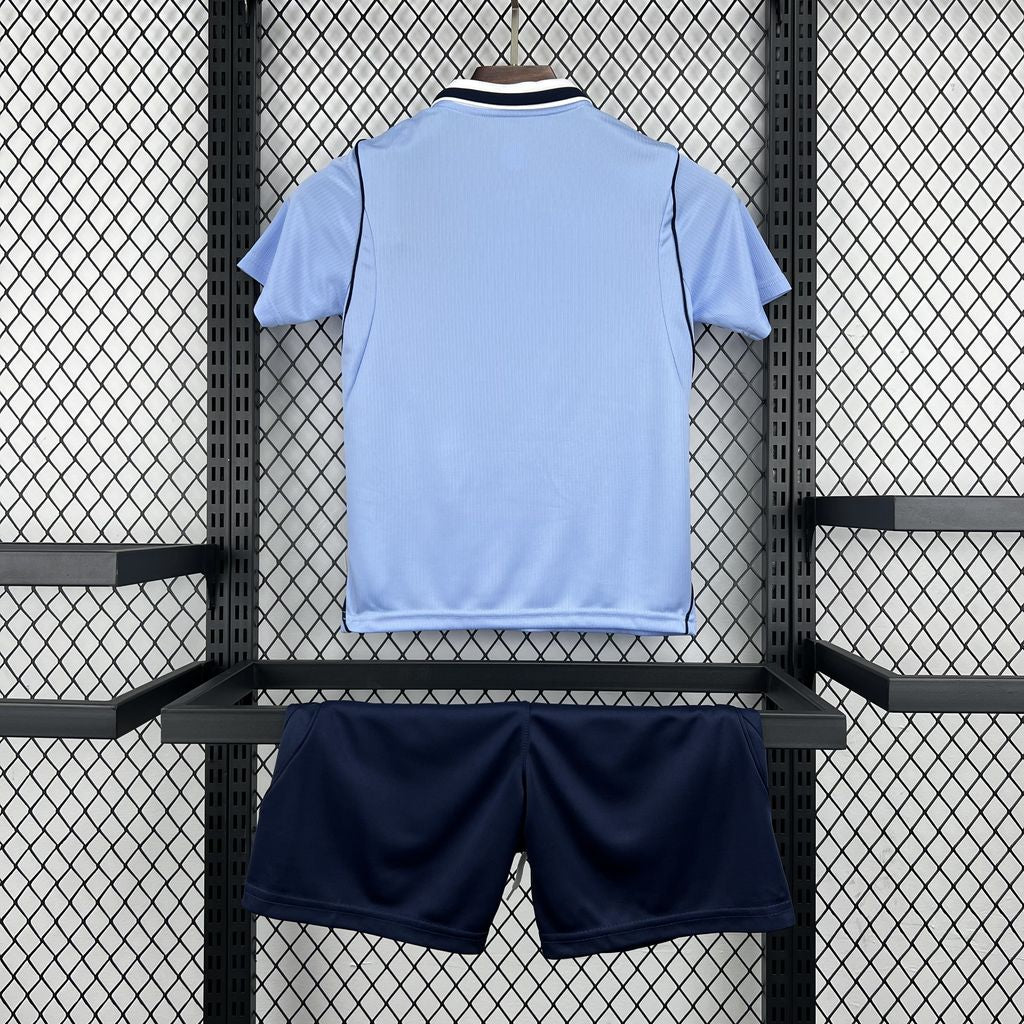 URUGUAY - ENSEMBLE ENFANT DOMICILE 2026