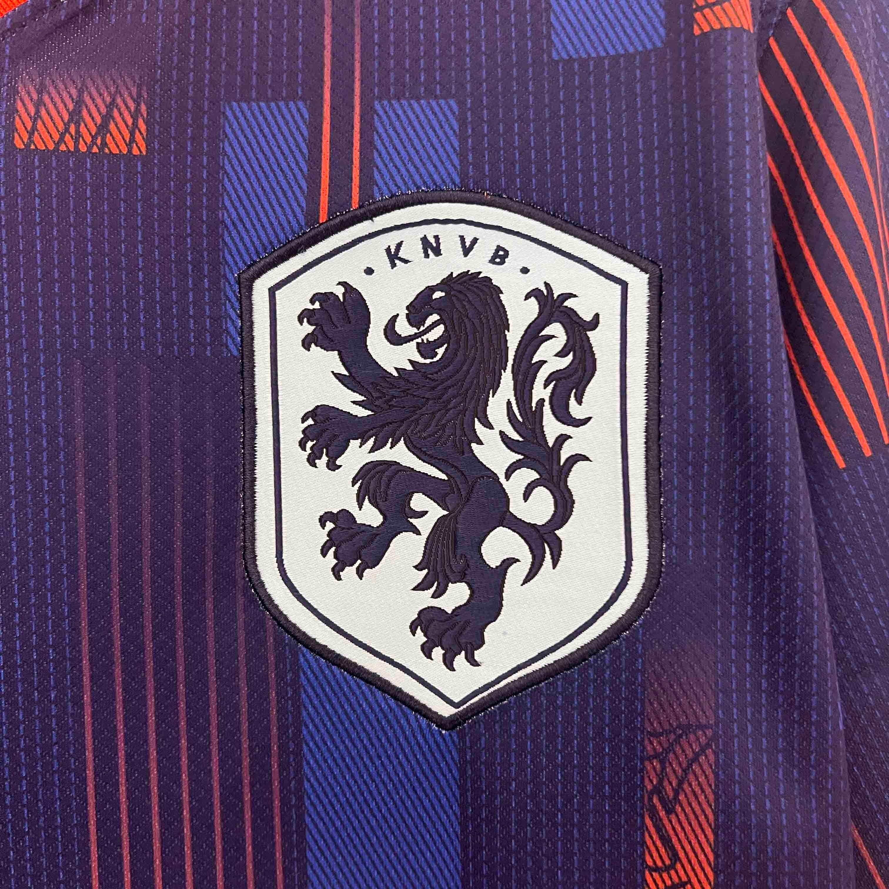 PAYS BAS - MAILLOT EXTÉRIEUR 2024