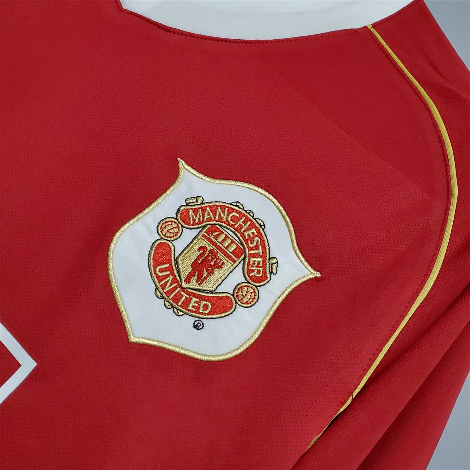 MANCHESTER UNITED - MAILLOT DOMICILE MANCHES LONGUES RETRO 06/07
