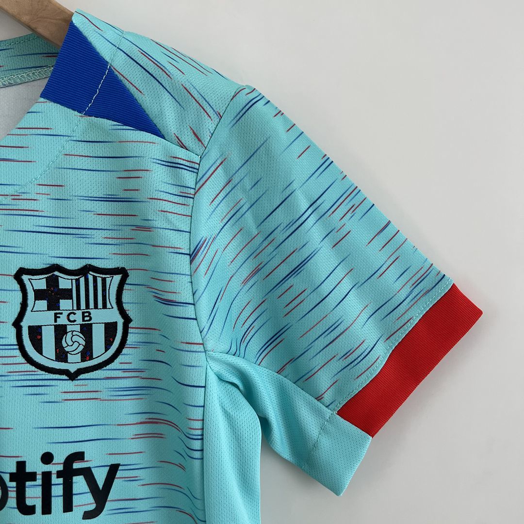 FC BARCELONE - ENSEMBLE ENFANT EXTÉRIEUR THIRD 23/24