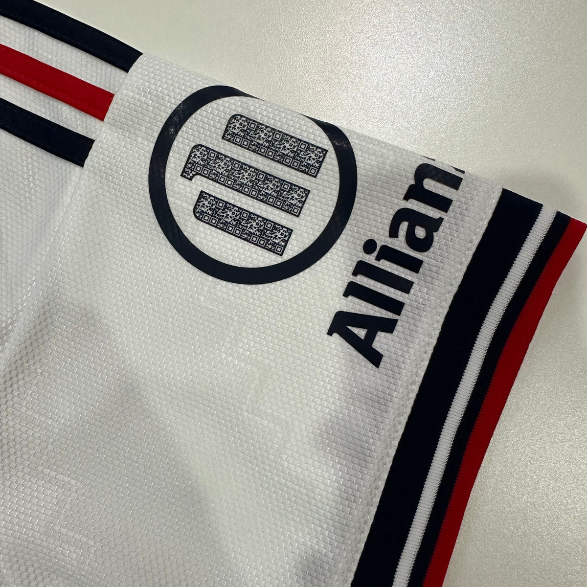 BAYERN MUNICH - MAILLOT EXTÉRIEUR 26/27