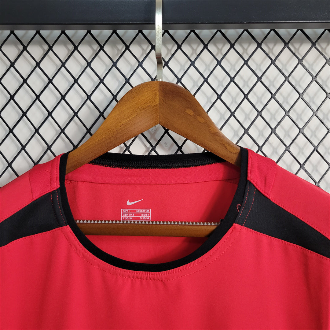 MANCHESTER UNITED - MAILLOT DOMICILE RETRO 02/04
