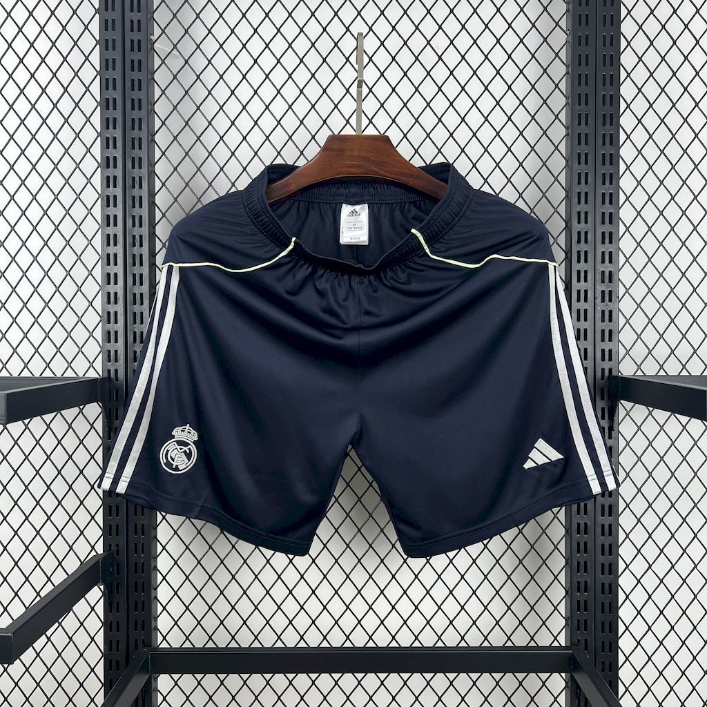 REAL MADRID - SHORT EXTÉRIEUR 25/26