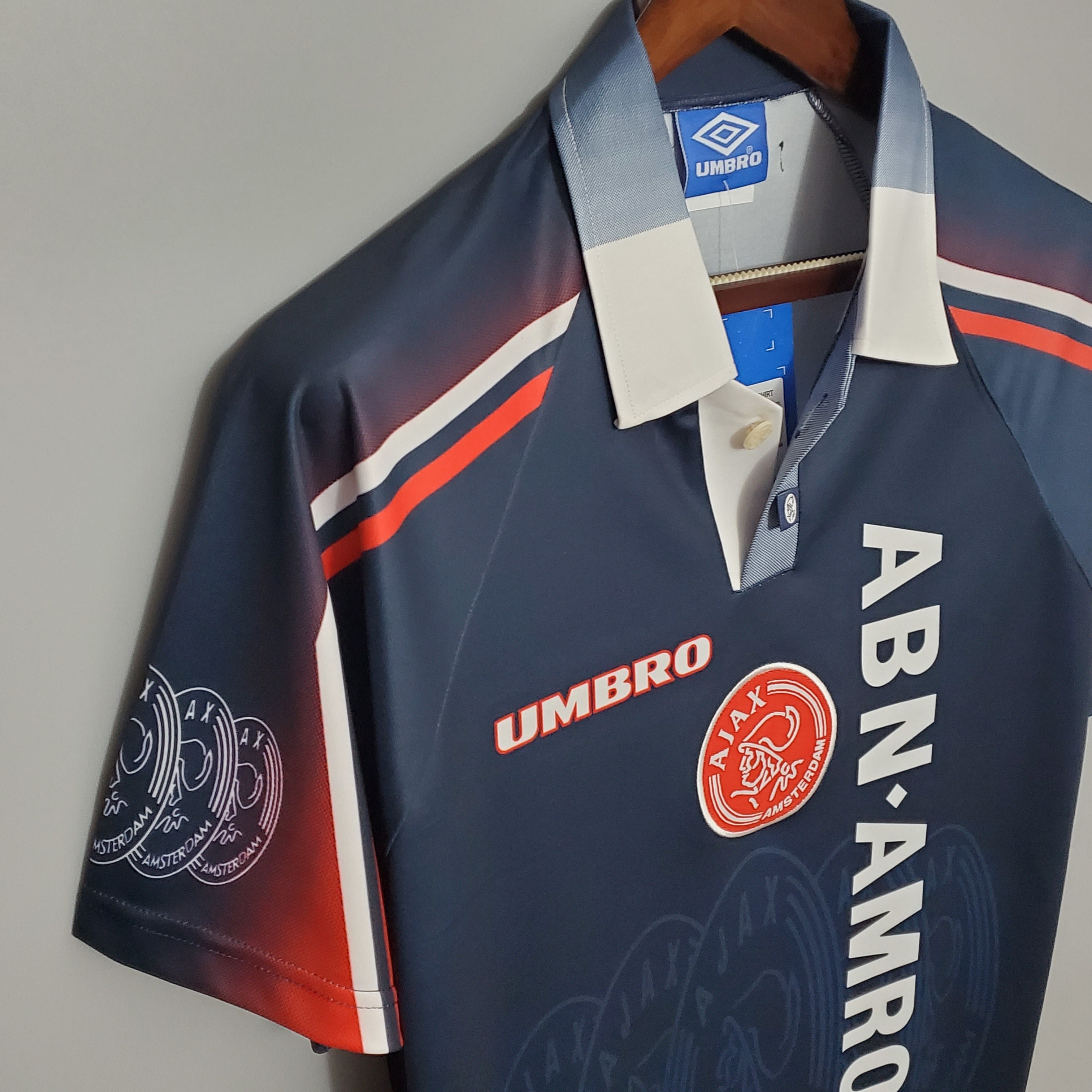 AJAX - MAILLOT EXTÉRIEUR RETRO 97/98