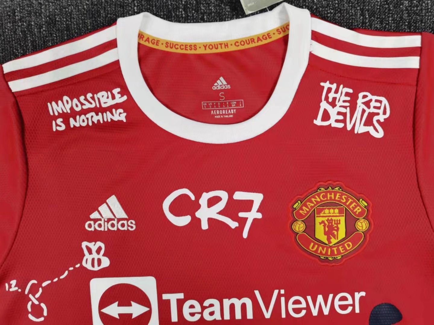 MANCHESTER UNITED - MAILLOT CONCEPT MANCHES LONGUES 21/22