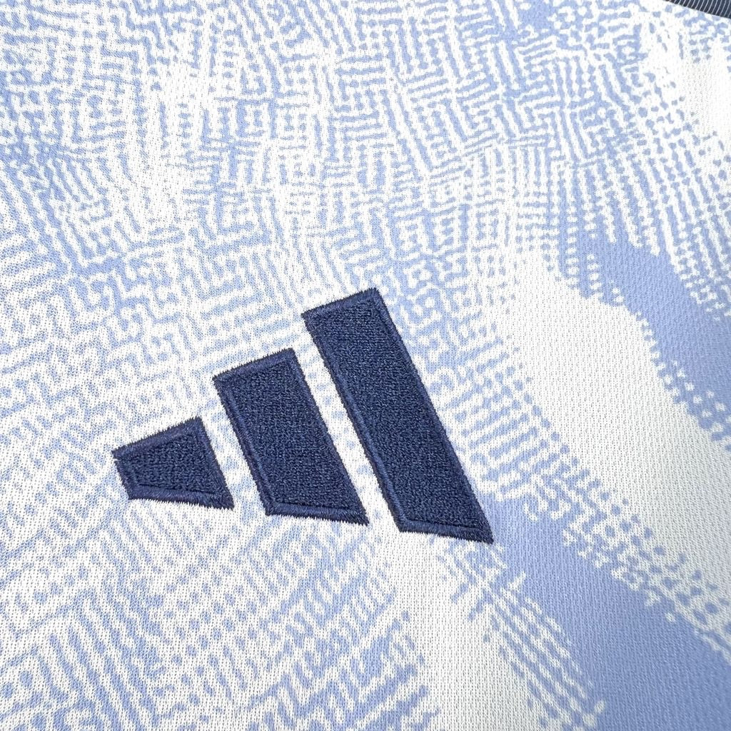 Leazofoot AJAX third jersey 26/27 with blue Adidas logo and abstract pattern