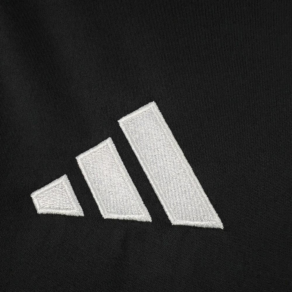 Leazofoot ARGENTINE 2026 goalkeeper jersey with embroidered white Adidas logo on black fabric.