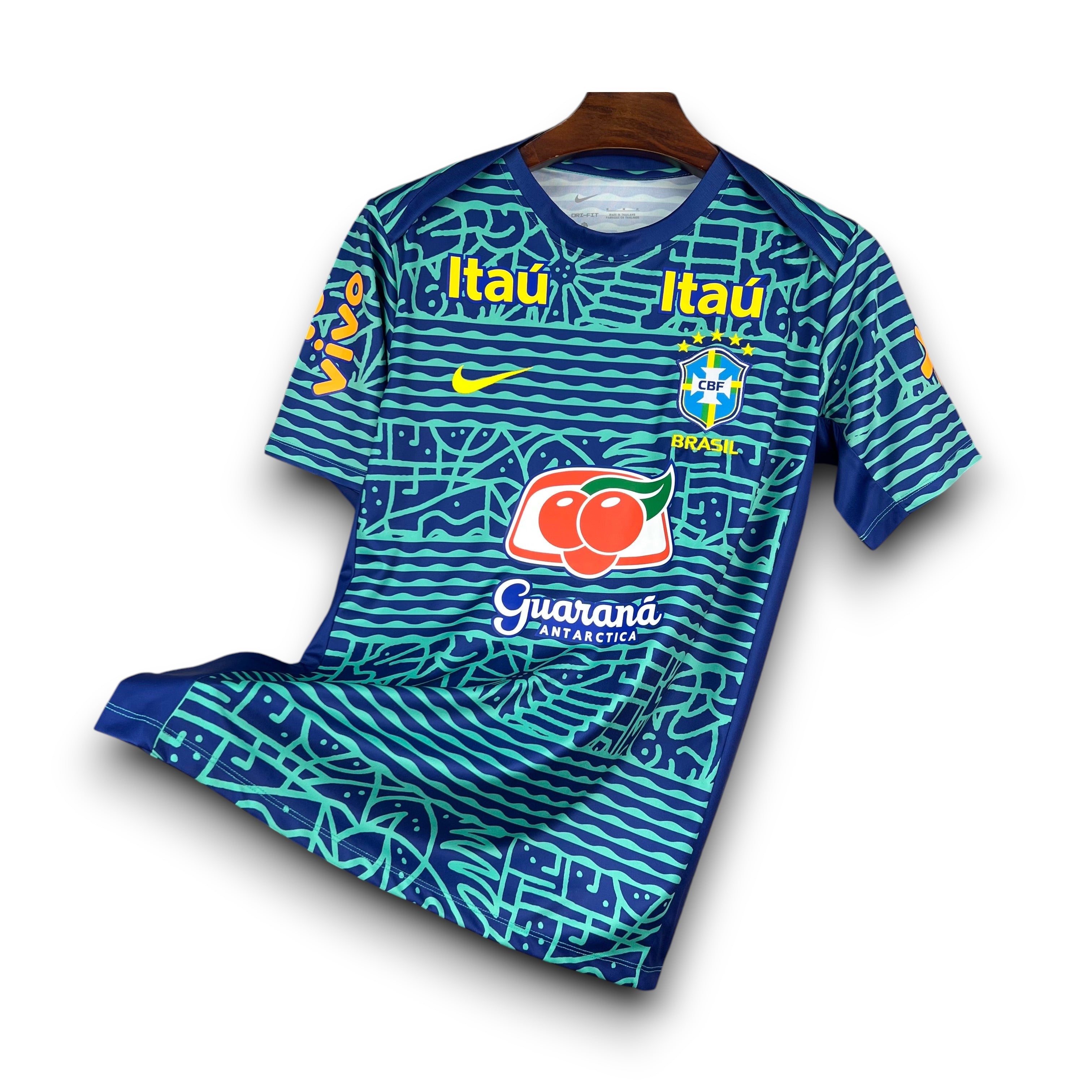 Leazofoot Brasil 2026 pre-match football jersey in blue and green with abstract pattern, featuring sponsor logos.