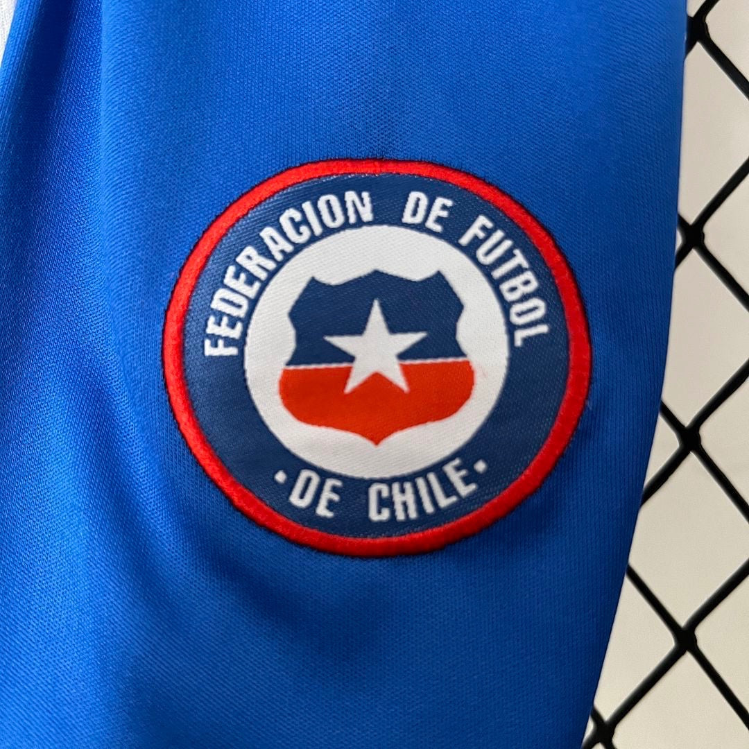 Leazofoot Chile 2024 home kids soccer kit featuring the official national team crest on a blue jersey fabric