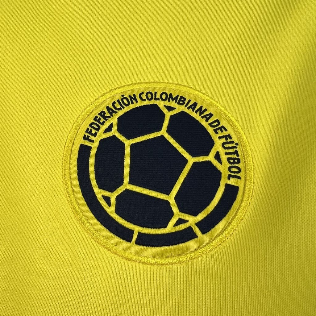 Leazofoot Colombia 2026 match jersey featuring the official Federacion Colombiana de Futbol embroidered crest