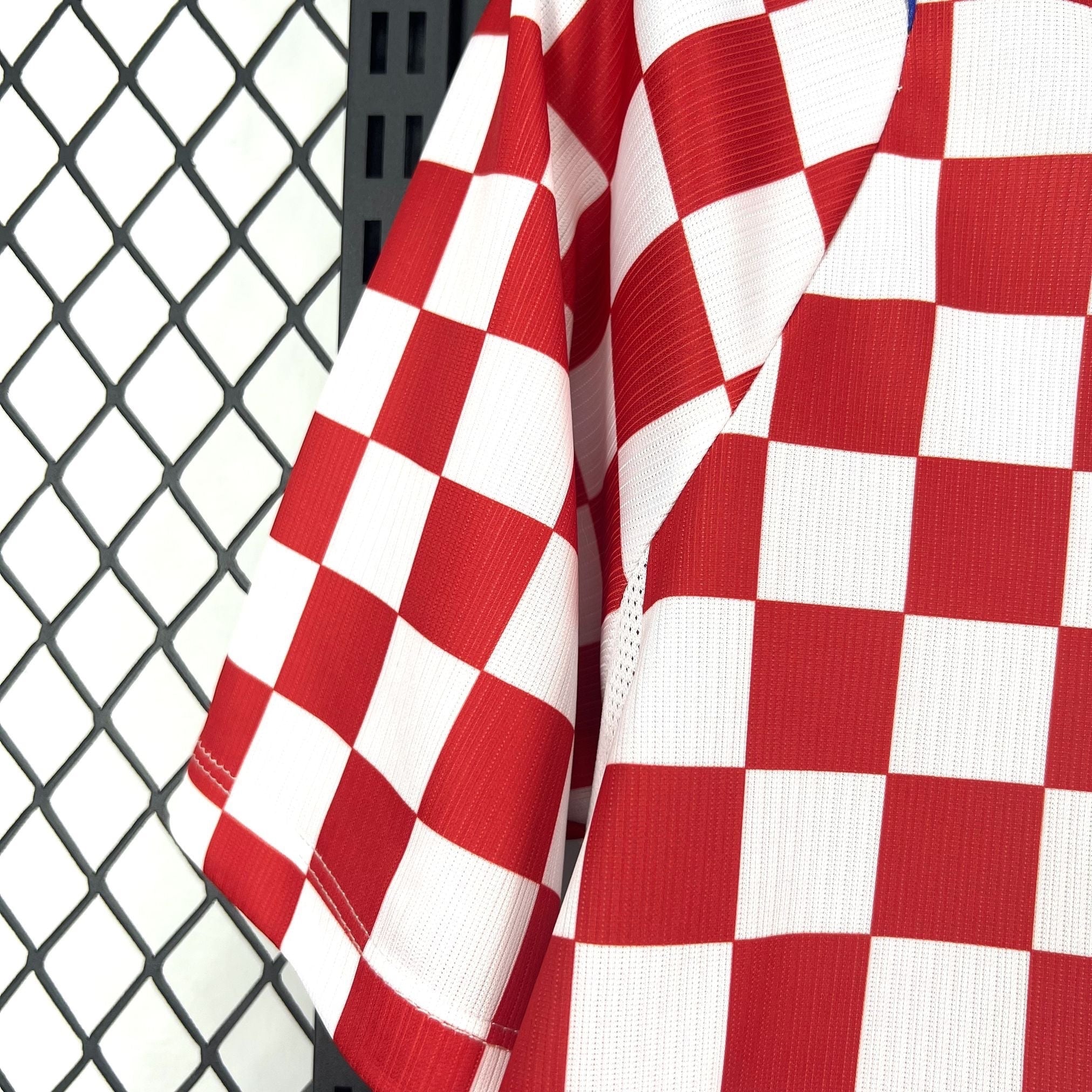 Leazofoot Croatia home jersey 2026 with iconic red and white checkerboard pattern. Short sleeves, breathable fabric.