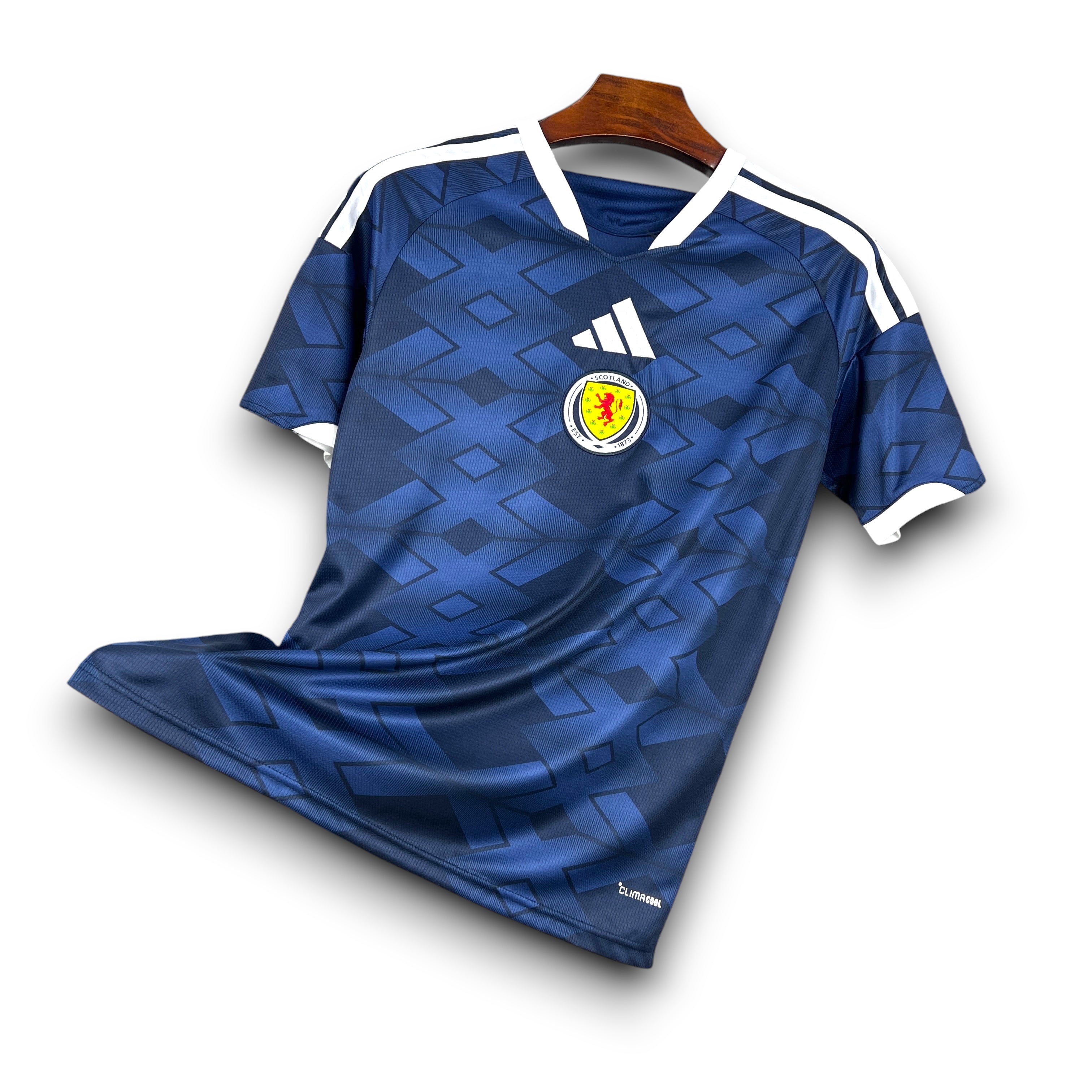 Leazofoot ÉCOSSE 2026 home football jersey in navy blue with a diamond pattern and white trim.