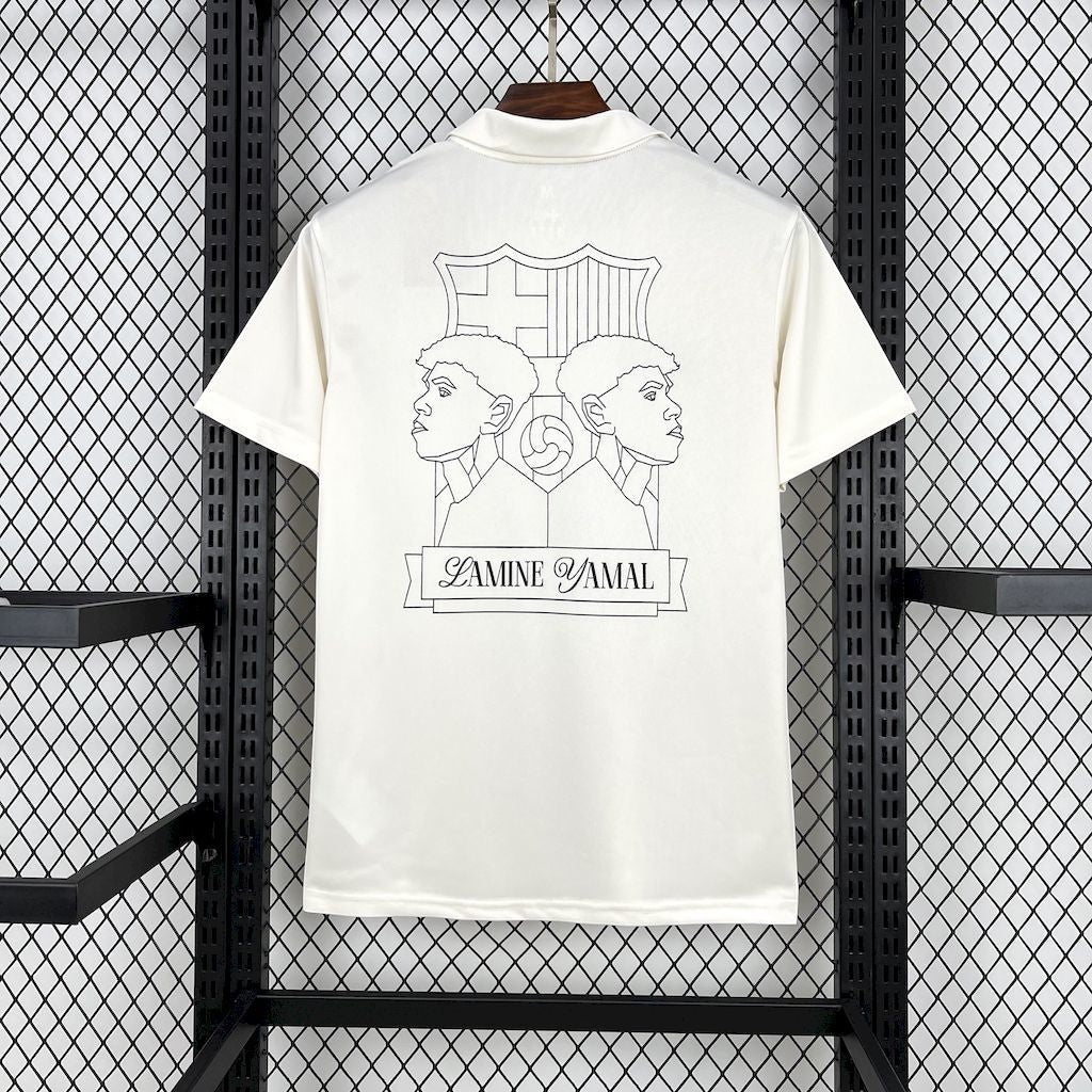 Leazofoot FC Barcelone Lamine Yamal concept jersey in cream with black line art graphic on the back