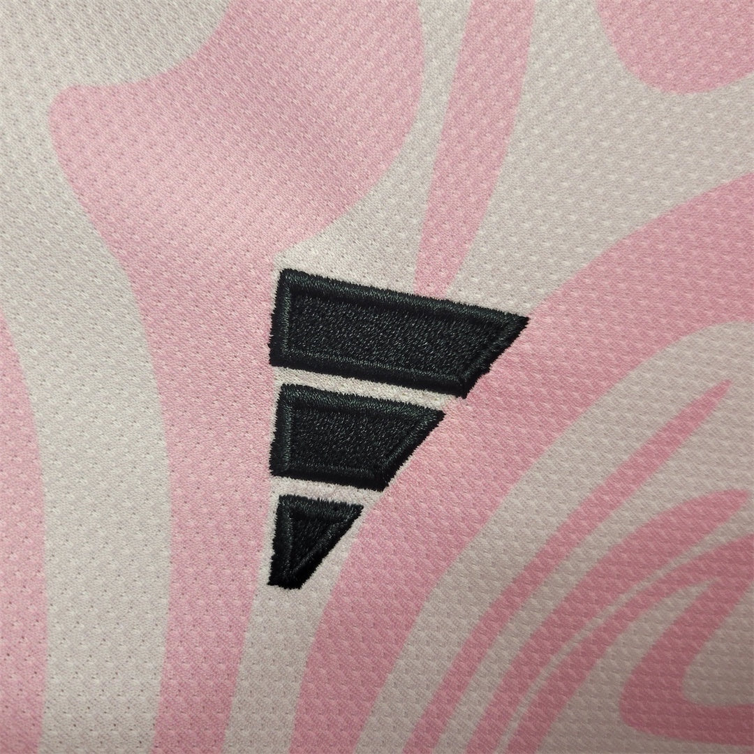 Leazofoot Flamengo 23/24 concept jersey featuring a pink and white marble pattern with an embroidered black logo