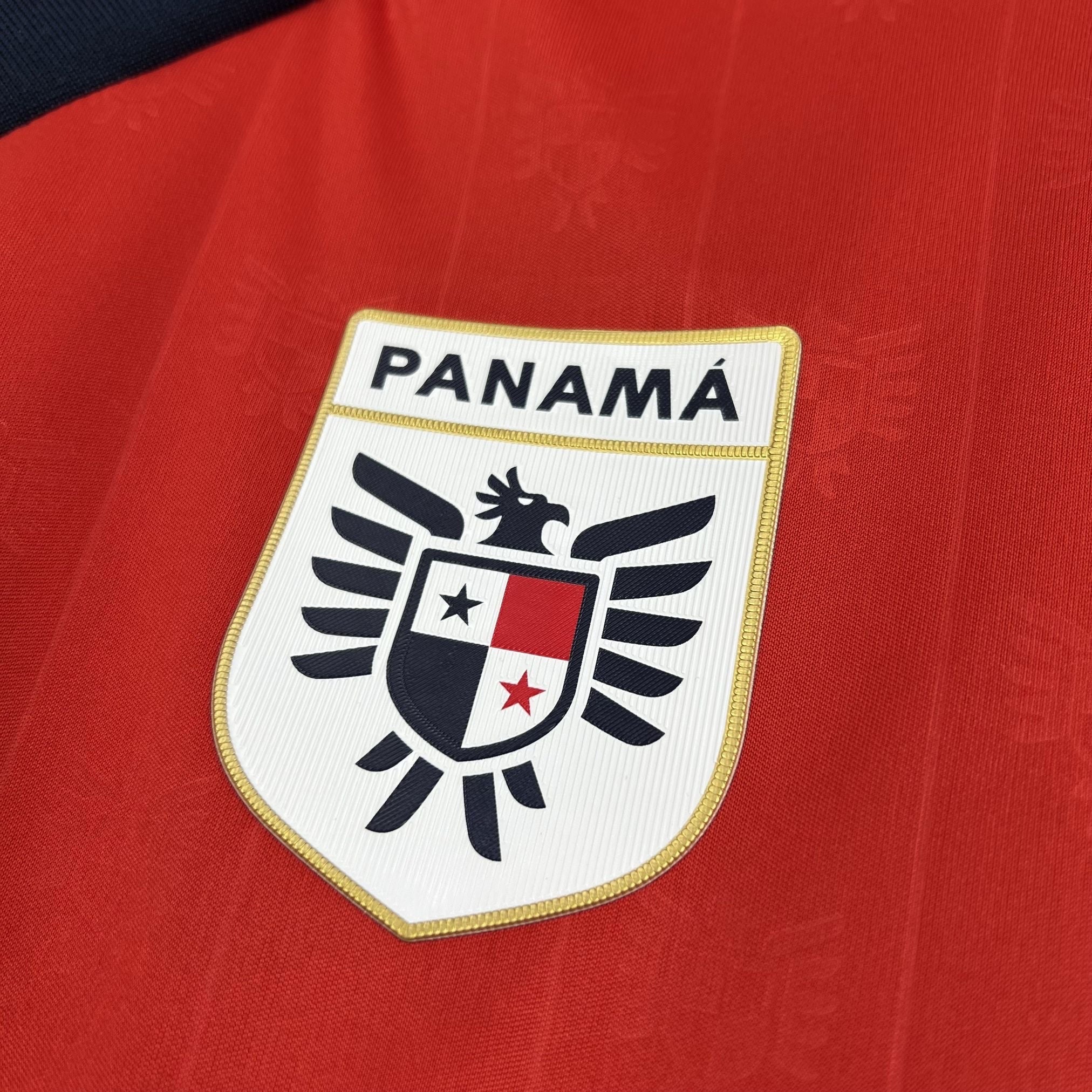 Leazofoot Panama home jersey 2026 with embroidered crest featuring an eagle and shield.