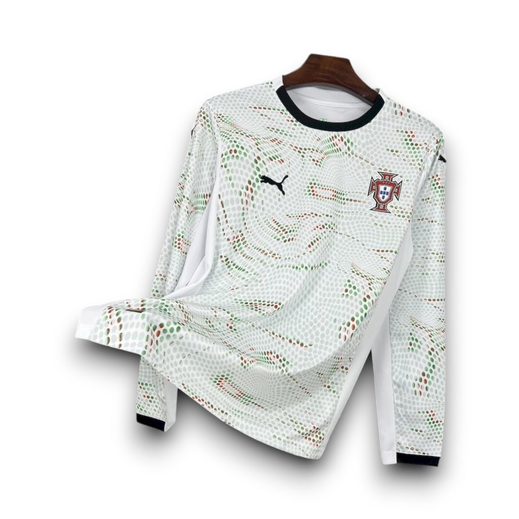 Leazofoot 2025 Portugal long-sleeve away soccer jersey in white with a green and red dotted pattern and team crest.