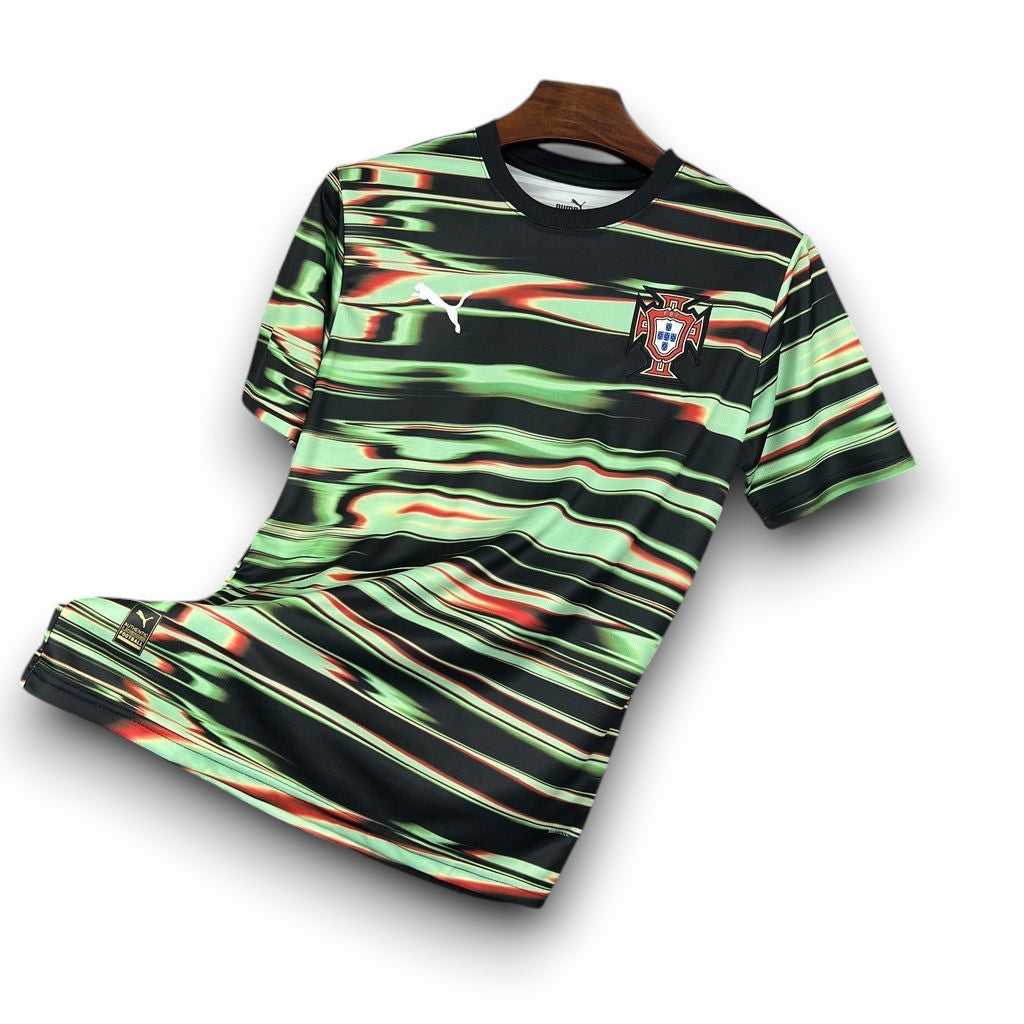 Leazofoot Portugal 2025 pre-match football jersey in black and green with abstract graphic print and team crest.