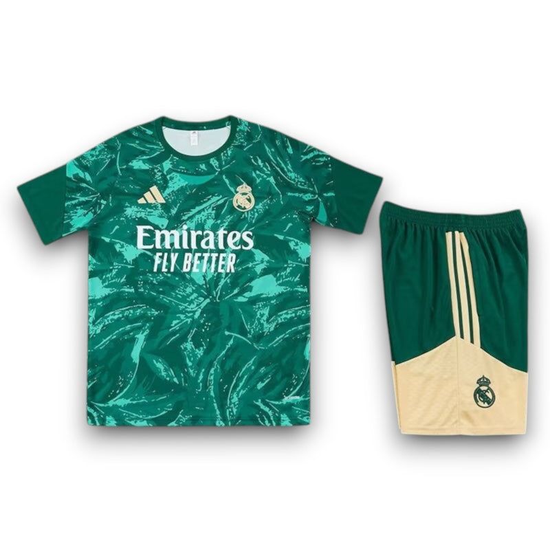 Leazofoot Real Madrid 2026 green training jersey and shorts set with gold accents and abstract pattern