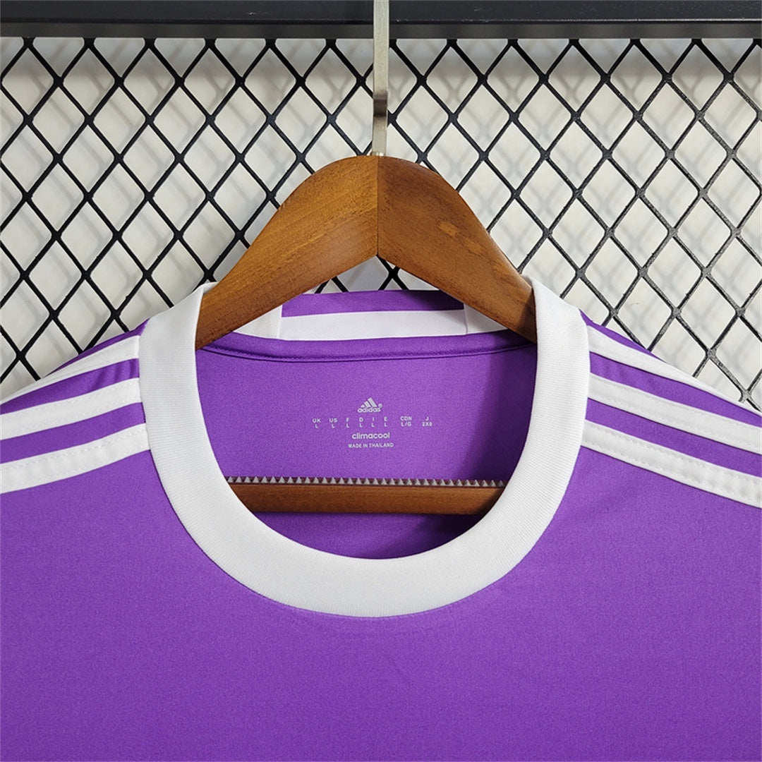 Leazofoot Real Madrid 2016-2017 away long sleeve football jersey in purple with white collar and shoulder stripes