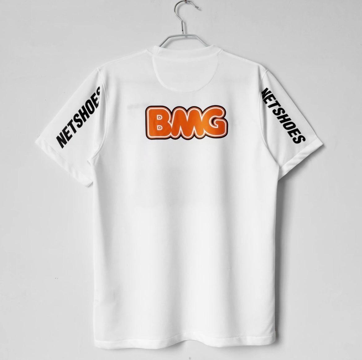 Leazofoot Santos 2012-13 away soccer jersey in white with BMG sponsor logo and Netshoes branding on sleeves.