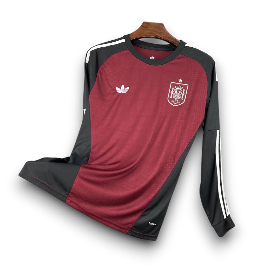 Leazofoot Spain 2026 long-sleeve goalkeeper jersey in maroon and black with white stripes and team crest.